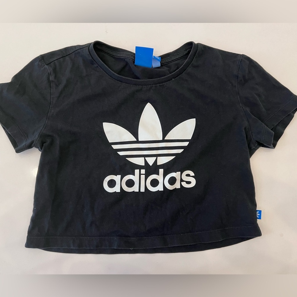 Adidas crop top tshirt